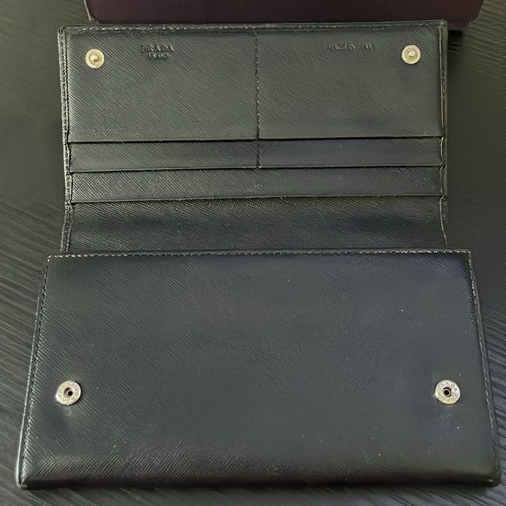 Prada Saffiano Leather Continental Wallet with box and COA - Picture 10 of 16